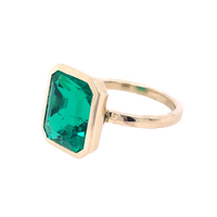 Floating Smaragd Ring