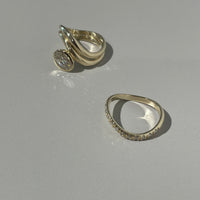 Neris Ring mit Diamant