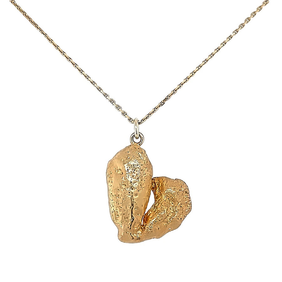 golden heart pendant